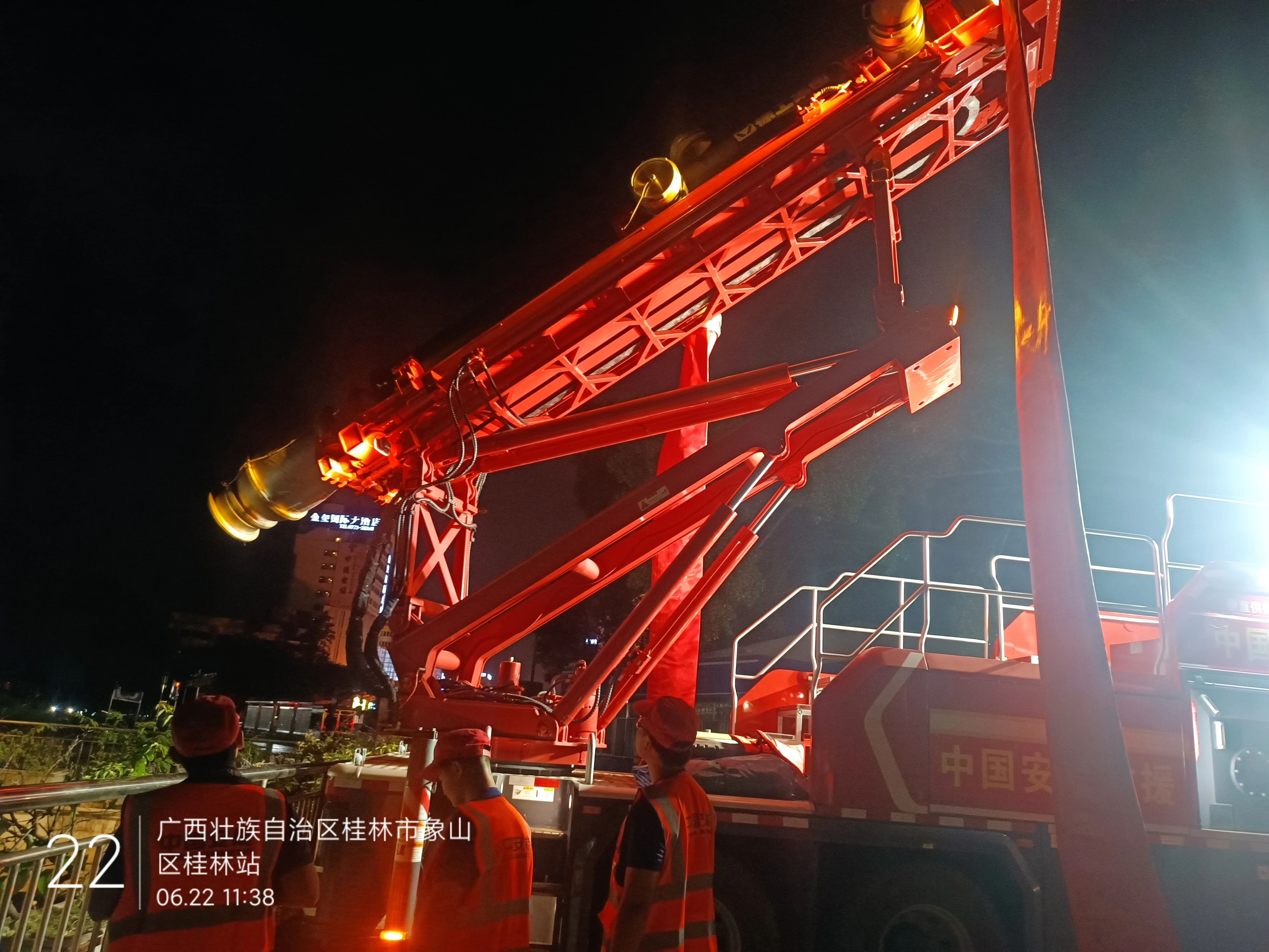 桂林洪水！APP下载多台排涝应急装备全力迎战!