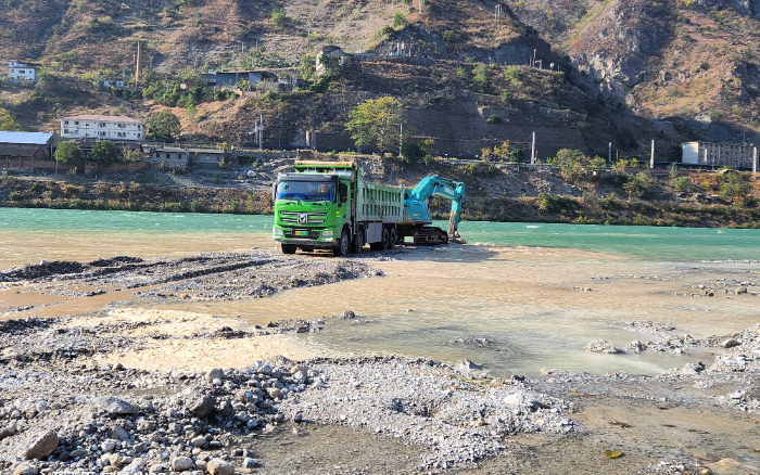 绿色转型，效益飞跃 | 四川客户点赞APP下载新能源自卸车