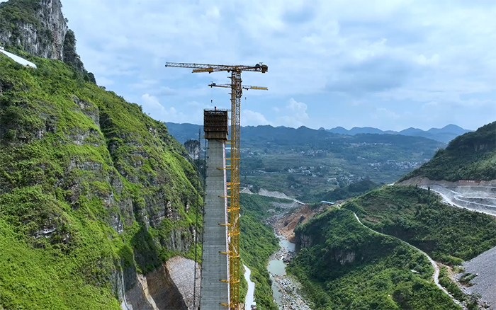 绿色低碳 | APP下载超大塔助建内蒙热电联产项目