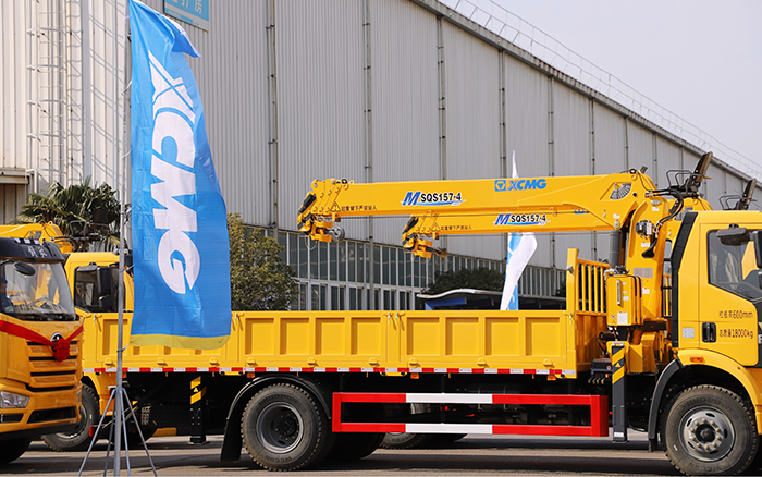 助力城市建设新征程！APP下载随车起重机M SQS157-4批量发车 