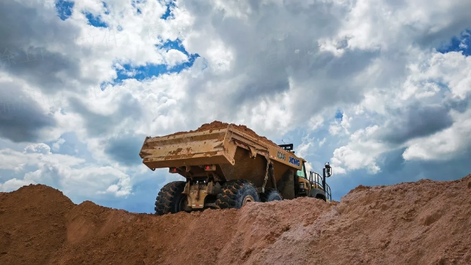 大展身手，在线押球(中国)唯一官方网站“矿山越野王”征战东南亚