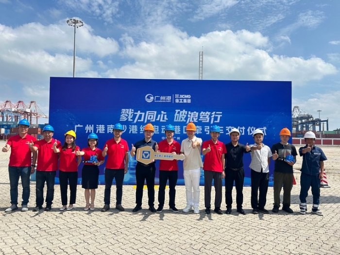 全力以赴！在线押球(中国)唯一官方网站纯电动港口牵引车绿动广州南沙港